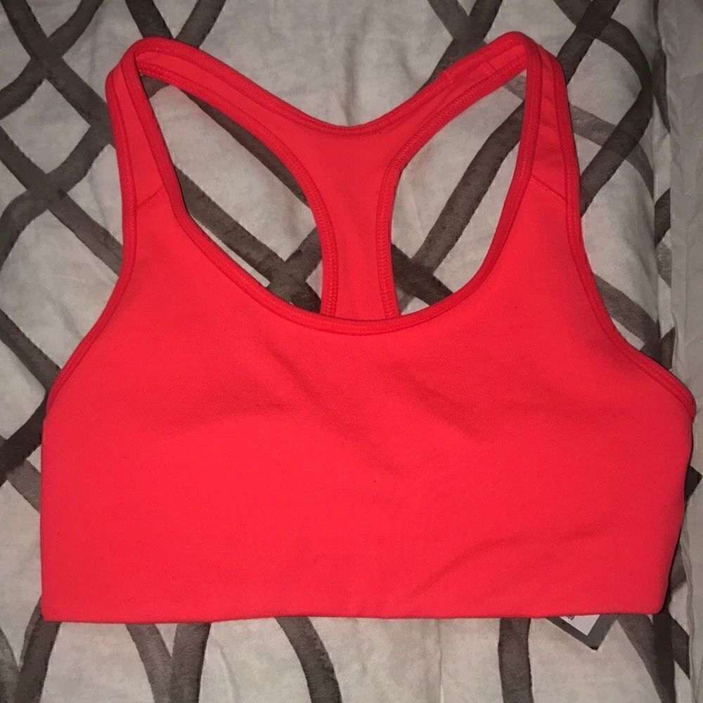 𝅺OLD Navy active bra size XS